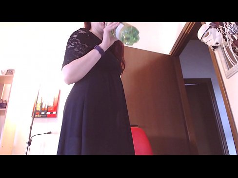 ❤️ Ein unterwürfiger Sklave, der schmutzige und üppige Höschen liebt, wird gezwungen zu masturbieren, nachdem er dieses Video gesehen hat! ️ Sex video bei de.ixiporn.ru