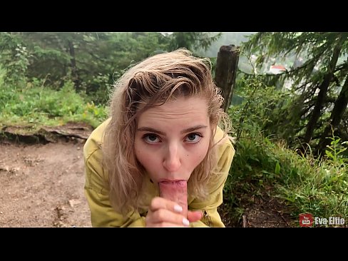 ❤️ Mädchen schluckt Sperma nach einem öffentlichen Blowjob - Eva Elfi ️ Sex video bei de.ixiporn.ru